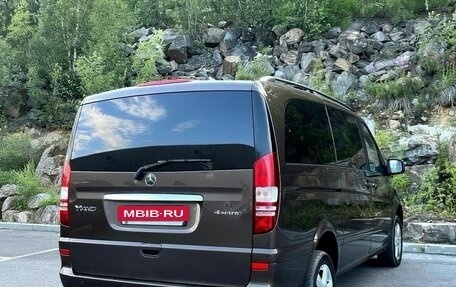 Mercedes-Benz Viano, 2013 год, 2 100 000 рублей, 6 фотография