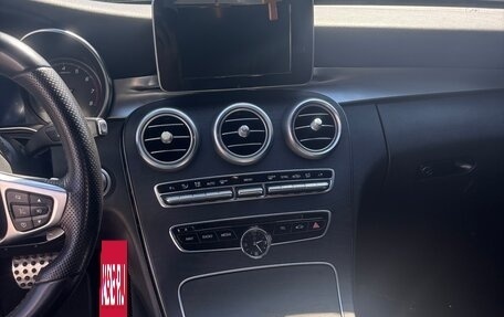 Mercedes-Benz C-Класс, 2016 год, 2 100 000 рублей, 22 фотография