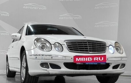 Mercedes-Benz E-Класс, 2005 год, 805 000 рублей, 26 фотография