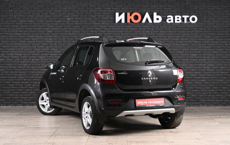 Renault Sandero II рестайлинг, 2014 год, 1 000 000 рублей, 6 фотография