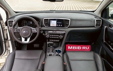 KIA Sportage IV рестайлинг, 2019 год, 1 995 000 рублей, 12 фотография