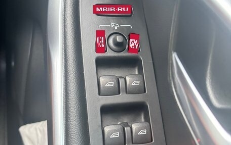 Volvo V40 II рестайлинг, 2013 год, 950 000 рублей, 5 фотография