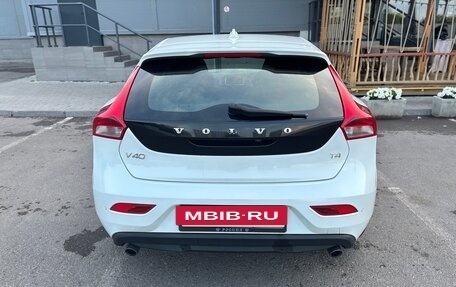 Volvo V40 II рестайлинг, 2013 год, 950 000 рублей, 16 фотография