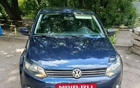 Volkswagen Polo VI (EU Market), 2013 год, 640 000 рублей, 6 фотография