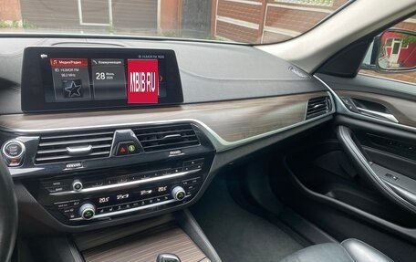BMW 5 серия, 2018 год, 2 950 000 рублей, 8 фотография