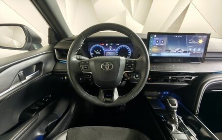 Toyota Camry, 2024 год, 3 589 000 рублей, 20 фотография