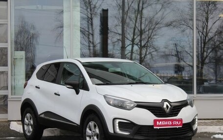 Renault Kaptur I рестайлинг, 2018 год, 888 000 рублей, 1 фотография