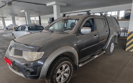 Mitsubishi L200 IV рестайлинг, 2011 год, 1 100 000 рублей, 9 фотография
