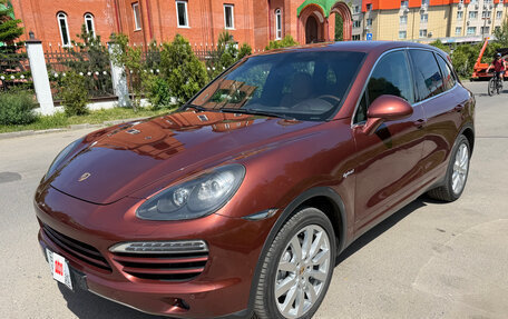Porsche Cayenne III, 2011 год, 1 900 000 рублей, 2 фотография
