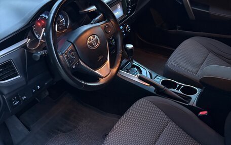 Toyota Corolla, 2014 год, 1 370 000 рублей, 11 фотография