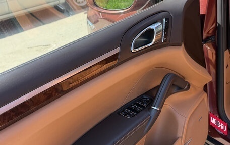 Porsche Cayenne III, 2011 год, 1 900 000 рублей, 13 фотография