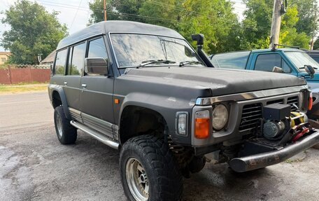 Nissan Safari IV, 1993 год, 900 000 рублей, 9 фотография