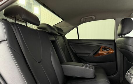 Toyota Camry, 2008 год, 1 050 000 рублей, 18 фотография
