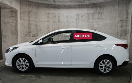 Hyundai Solaris II рестайлинг, 2021 год, 1 745 000 рублей, 5 фотография