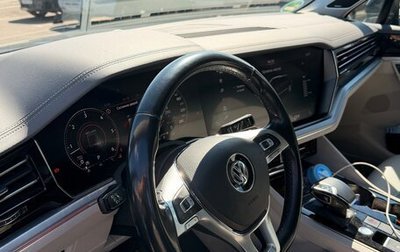 Volkswagen Touareg III, 2018 год, 5 800 000 рублей, 1 фотография