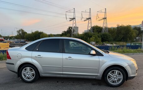 Ford Focus II рестайлинг, 2005 год, 750 000 рублей, 3 фотография