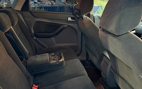 Ford Focus II рестайлинг, 2005 год, 750 000 рублей, 18 фотография