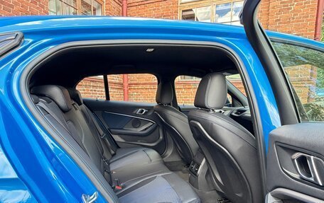 BMW 1 серия, 2019 год, 2 200 000 рублей, 5 фотография