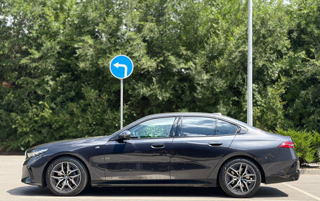 BMW 5 серия, 2024 год, 7 200 000 рублей, 9 фотография