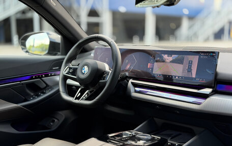 BMW 5 серия, 2024 год, 7 200 000 рублей, 15 фотография