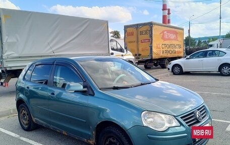 Volkswagen Polo IV рестайлинг, 2005 год, 320 000 рублей, 2 фотография