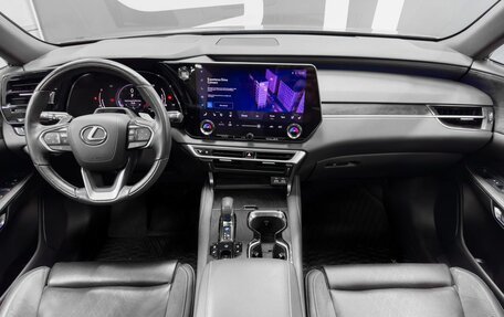 Lexus RX IV рестайлинг, 2023 год, 10 349 900 рублей, 8 фотография