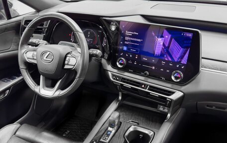 Lexus RX IV рестайлинг, 2023 год, 10 349 900 рублей, 9 фотография