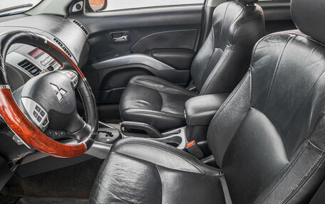 Mitsubishi Outlander III рестайлинг 3, 2007 год, 999 000 рублей, 9 фотография