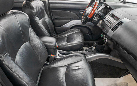 Mitsubishi Outlander III рестайлинг 3, 2007 год, 999 000 рублей, 22 фотография
