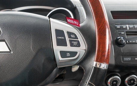 Mitsubishi Outlander III рестайлинг 3, 2007 год, 999 000 рублей, 15 фотография