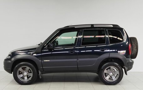Chevrolet Niva I рестайлинг, 2017 год, 795 000 рублей, 8 фотография