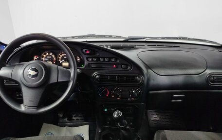 Chevrolet Niva I рестайлинг, 2017 год, 795 000 рублей, 15 фотография