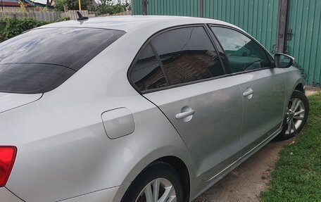 Volkswagen Jetta VI, 2013 год, 750 000 рублей, 6 фотография