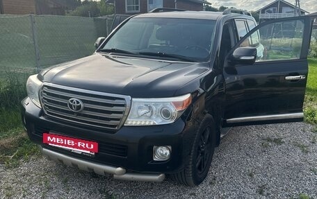 Toyota Land Cruiser 200, 2013 год, 4 900 000 рублей, 5 фотография
