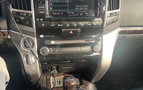 Toyota Land Cruiser 200, 2013 год, 4 900 000 рублей, 11 фотография