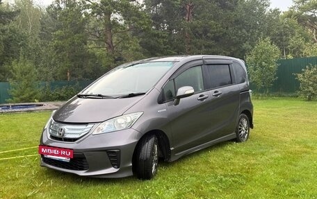 Honda Freed I, 2014 год, 1 000 000 рублей, 4 фотография