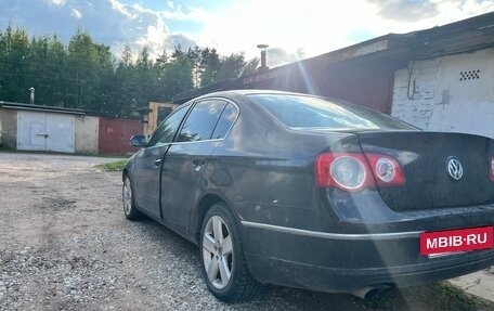 Volkswagen Passat B6, 2005 год, 150 000 рублей, 2 фотография