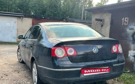 Volkswagen Passat B6, 2005 год, 150 000 рублей, 3 фотография