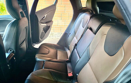 Volvo V40 II рестайлинг, 2017 год, 2 150 000 рублей, 7 фотография