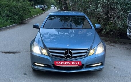 Mercedes-Benz E-Класс, 2011 год, 1 400 000 рублей, 8 фотография