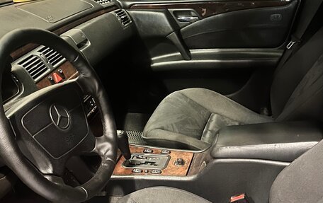 Mercedes-Benz E-Класс, 1997 год, 350 000 рублей, 5 фотография