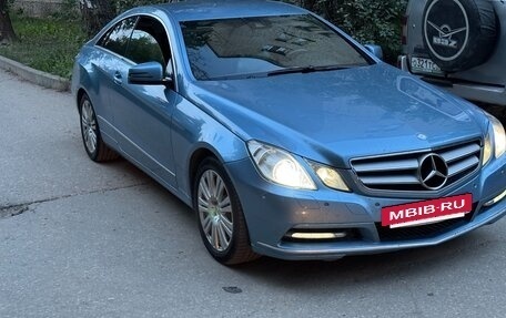 Mercedes-Benz E-Класс, 2011 год, 1 400 000 рублей, 9 фотография