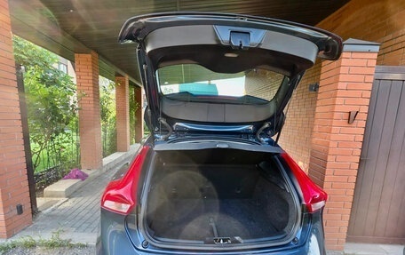 Volvo V40 II рестайлинг, 2017 год, 2 150 000 рублей, 13 фотография