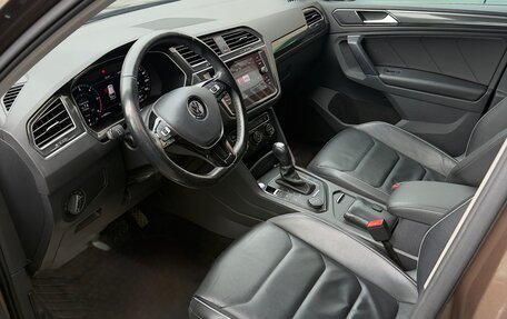 Volkswagen Tiguan II, 2017 год, 2 870 000 рублей, 8 фотография