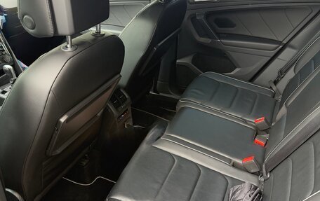 Volkswagen Tiguan II, 2017 год, 2 870 000 рублей, 9 фотография