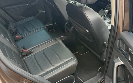 Volkswagen Tiguan II, 2017 год, 2 870 000 рублей, 11 фотография