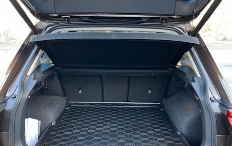 Volkswagen Tiguan II, 2017 год, 2 870 000 рублей, 12 фотография