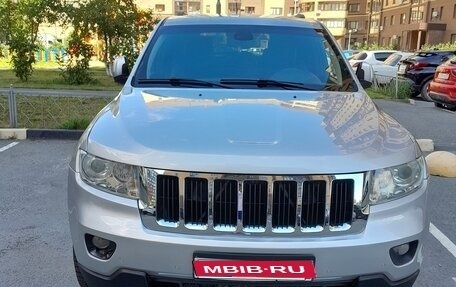 Jeep Grand Cherokee, 2011 год, 1 720 000 рублей, 1 фотография