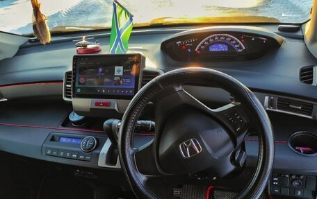 Honda Freed I, 2015 год, 1 250 000 рублей, 6 фотография
