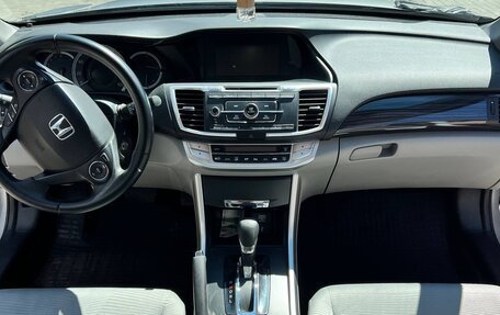 Honda Accord IX рестайлинг, 2015 год, 1 700 000 рублей, 6 фотография